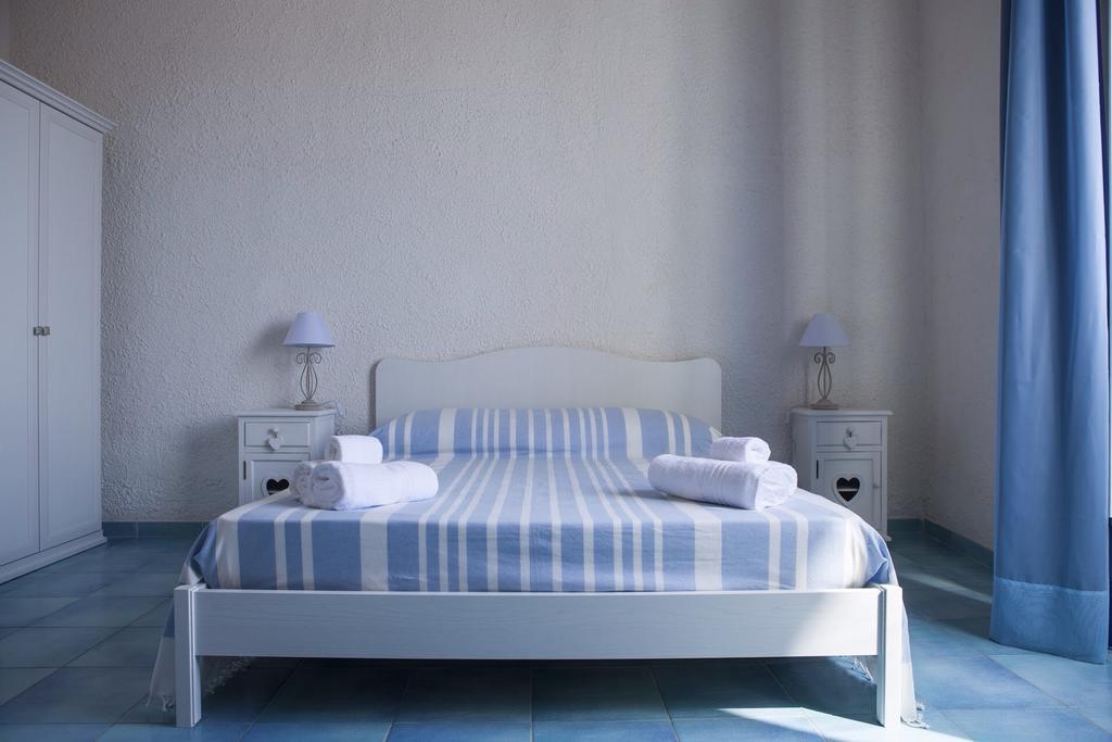 Guarinelli 88 Bed and Breakfast Γκαέτα Δωμάτιο φωτογραφία