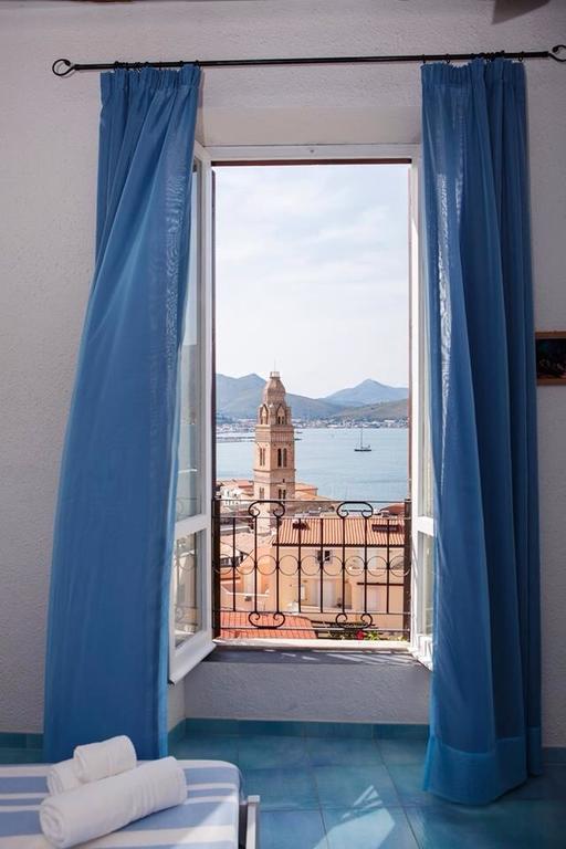 Guarinelli 88 Bed and Breakfast Γκαέτα Δωμάτιο φωτογραφία
